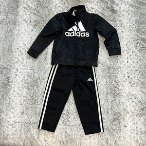 Boys Adidas sweatsuit